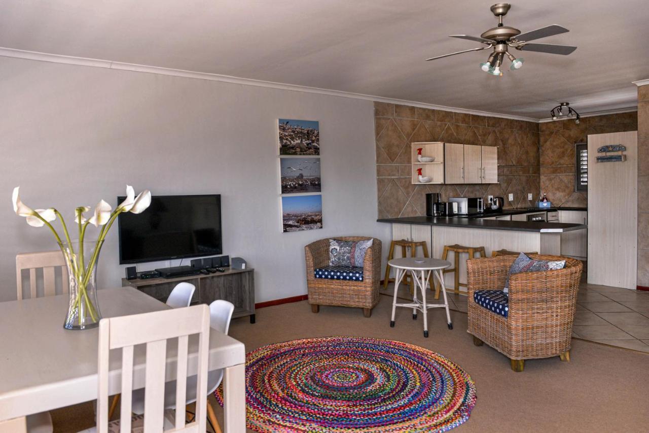 Madriko 36 Cozy Self Catering 2 Bedroom Apartment Langebaan Buitenkant foto